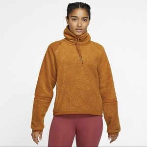 New NIKE fleece pullover size M